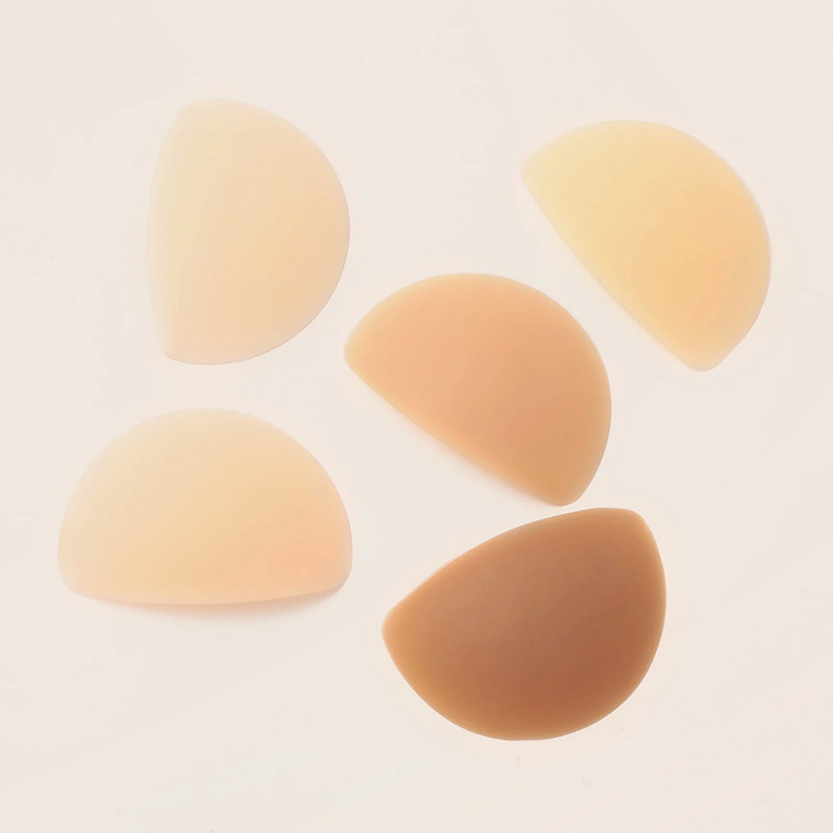 La Goutte — cache-tétons en silicone réutilisable, les cinq teintes Sensora Paris