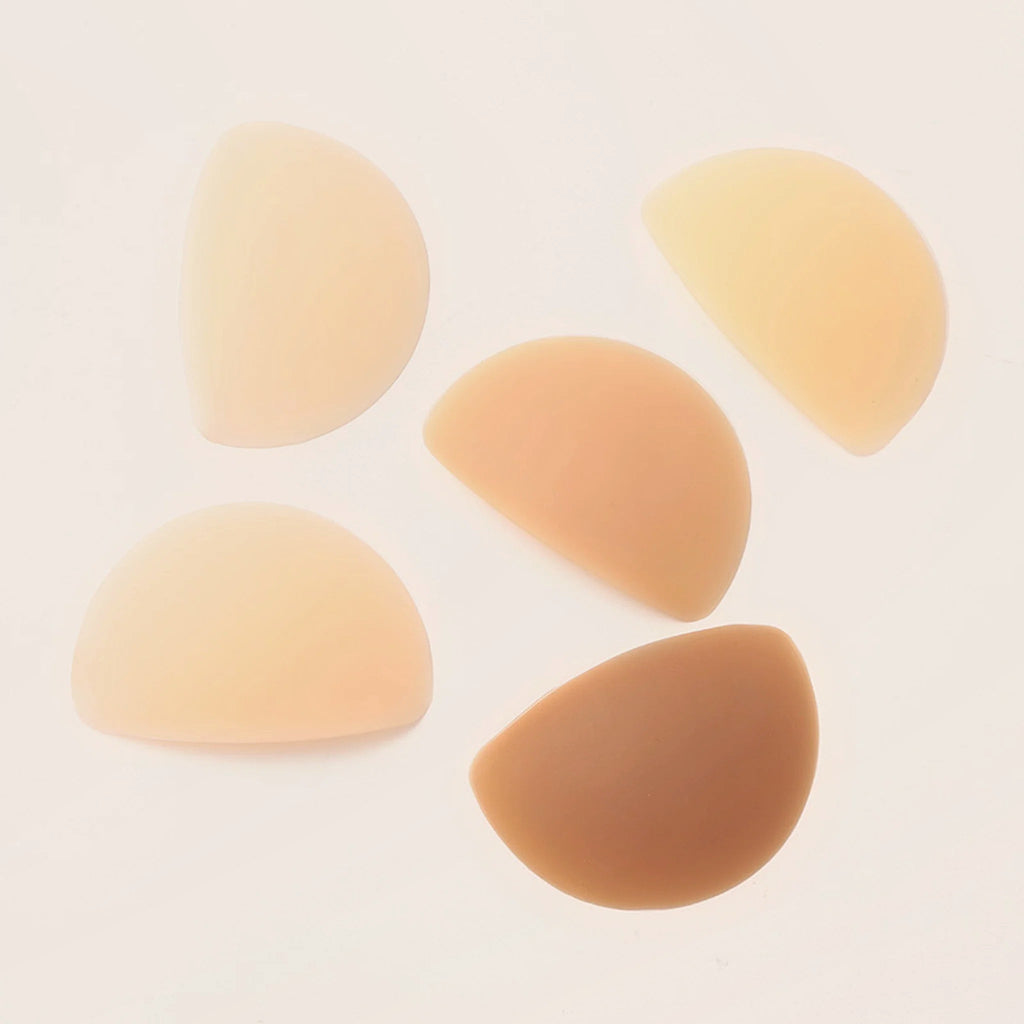 Le Vestiaire — La Goutte — cache-tétons en silicone réutilisable, les cinq teintes Sensora Paris